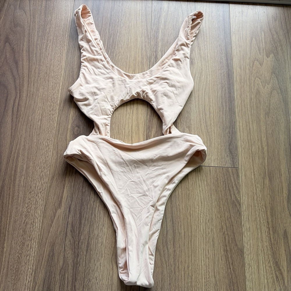 SXA Elegant Peach Pink One-Piece Swimsuit Size Medium Revolve